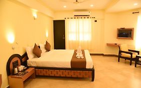 Om Shiv Hotel Formerly The Treat Hotel